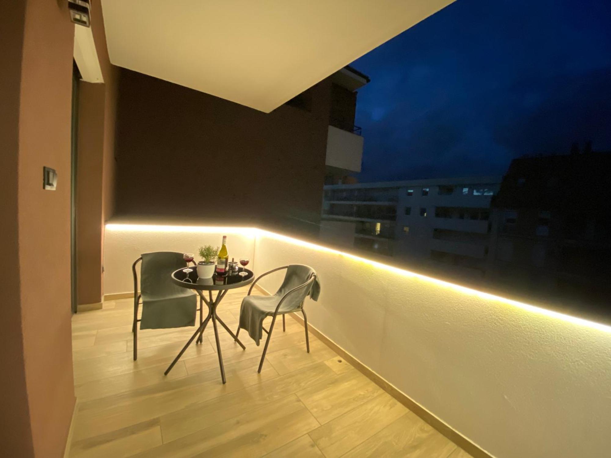 T27 Apartments Free Parking Ingyenes Zart Parkolo ジュール エクステリア 写真
