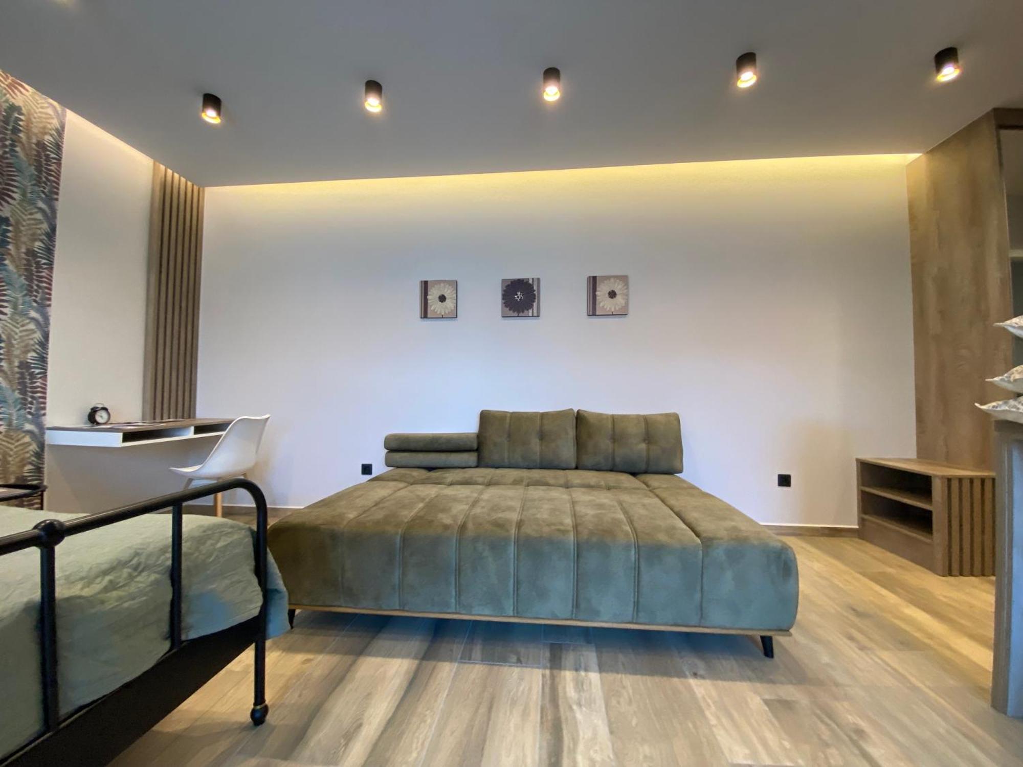 T27 Apartments Free Parking Ingyenes Zart Parkolo ジュール エクステリア 写真